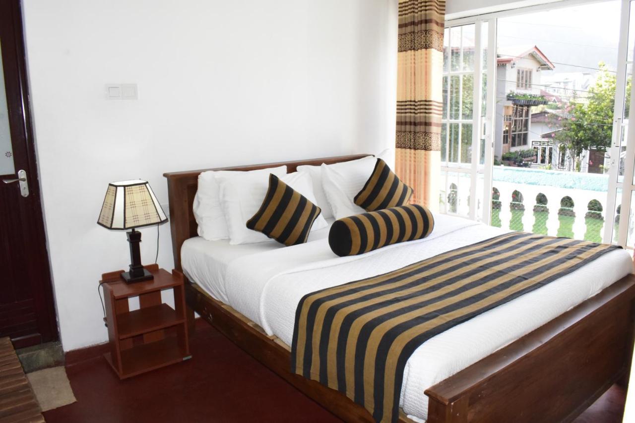 Blue Moon Hotel Nuwara Eliya Dış mekan fotoğraf